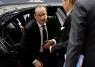 Le président Francois Hollande à son arrivée au sommet européen le 26 juin 2015 à Bruxelles
