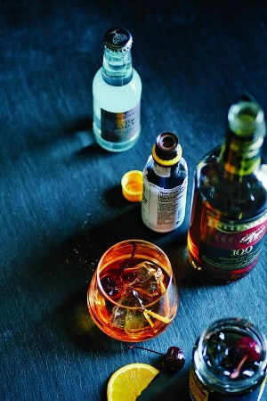 Use Bitters to Make Old Drinks Brand-New