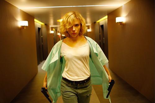 Humans Only Use 10% Of Our Brain - Is Scarlett Johansson's Lucy Accurate?