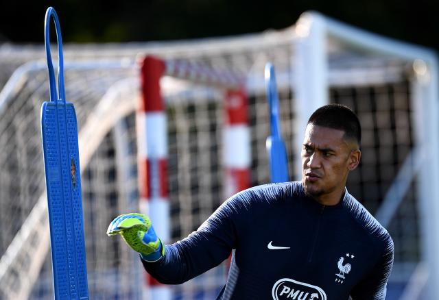 France's goalkeeper Alphonse Areola takes part in a training session at the French national football team training base in Clairefontaine-en-Yvelines on September 2, 2019. (Photo: FRANCK FIFE/AFP via Getty Images)