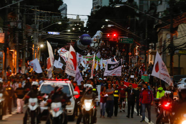 ***ARQUIVO***SÃO PAULO, SP, 15.05.2019: Protesto de estudantes e professores contra os cortes na educação feitos pelo Governo Federal na avenida Paulista em São Paulo, nesta quarta-feira, 15 de maio de 2019. (Foto: Carla Carniel/Código19/Folhapress)