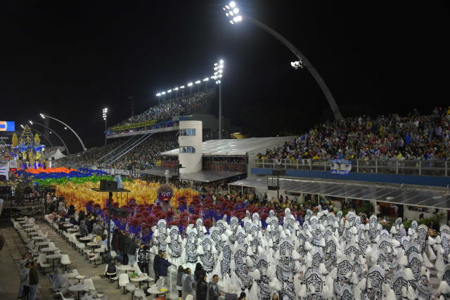 Águia de Ouro leva título inédito no Carnaval 2020 (Foto: Nelson Almeida/AFP via Getty Images)