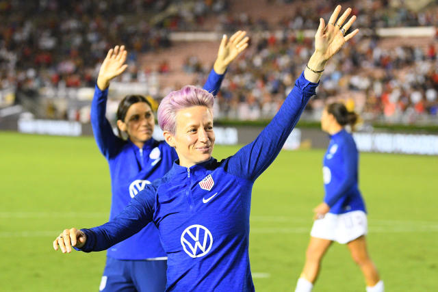 PASADENA, CA - AUGUST 03: USA forward Megan Rapinoe (15) and USA forward Alex Morgan (13) wave to the crowd after the USA Victory Tour match between the United States of America and the Republic of Ireland on August 3, 2019 at the Rose Bowl in Pasadena, CA (Photo by Brian Rothmuller/Icon Sportswire via Getty Images)