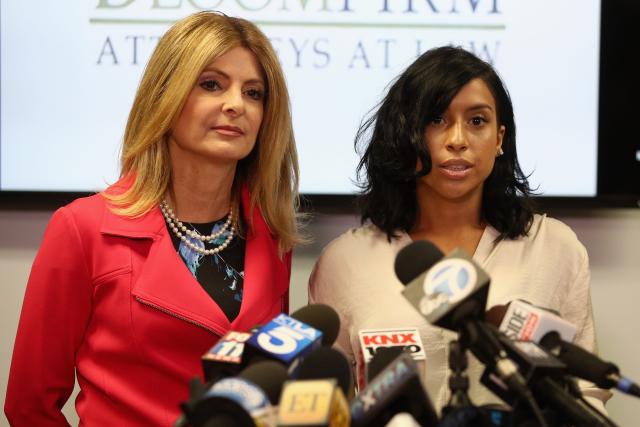 Montia Sabbag (right) and then-lawyer Lisa Bloom (left) speak to reporters in 2017 after Sabbag was accused of attempting to extort Kevin Hart.
