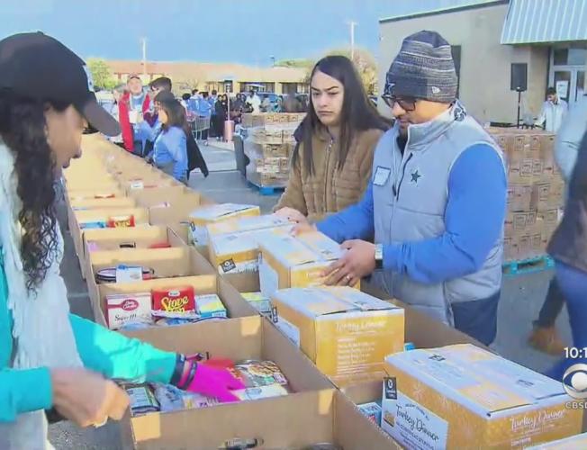 Plano Food Pantry Brought Out Thousands In Need Of Food This