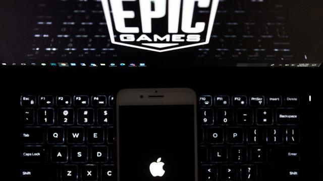 Apple Vs Epic Games Antitrust Trial Nears Conclusion - how to do shift lock on roblox macbook