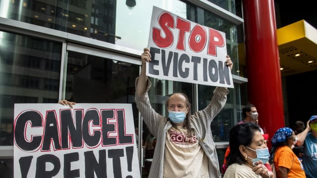 Biden administration defends eviction ban at U.S. Supreme Court