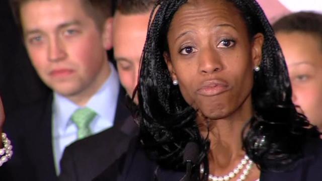 Mia Love becomes first black, Republican woman elected to Congress