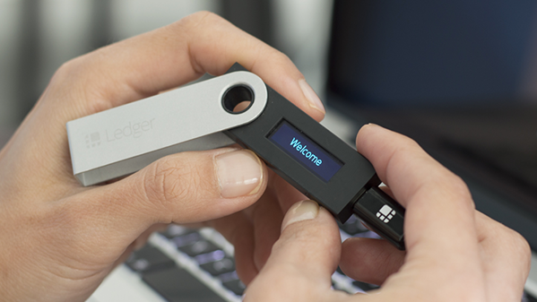 How to use a hardware wallet with coinbase