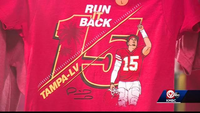 Exclusive Chiefs Run It Back Shirts To Debut At Hyvee