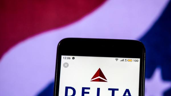 Delta Steps In To Fly 41 Stranded Students To Field Trip After - 