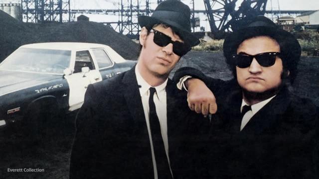 John Landis Dan Aykroyd Talk John Belushi Frantic Blues Brothers Shoot As Film Turns 40