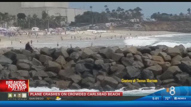 Plane crashes into ocean in Carlsbad