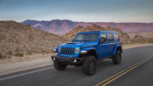 21 Jeep Wrangler Rubicon 392 Has 470 Hp Hemi V8 More Off Road Chops